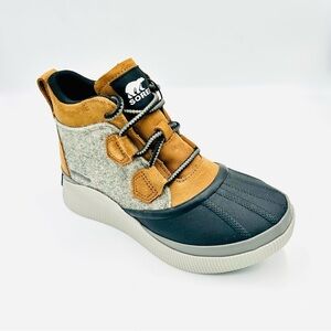 Sorel boots Out N About IV Classic waterproof winter boots tan New women size 6